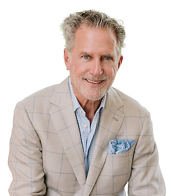 Portrait of Ed Gunning, REALTOR®.